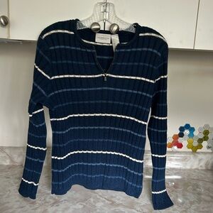Liz Claiborne knit cable knit sweater with horizontal blue and white stripes
